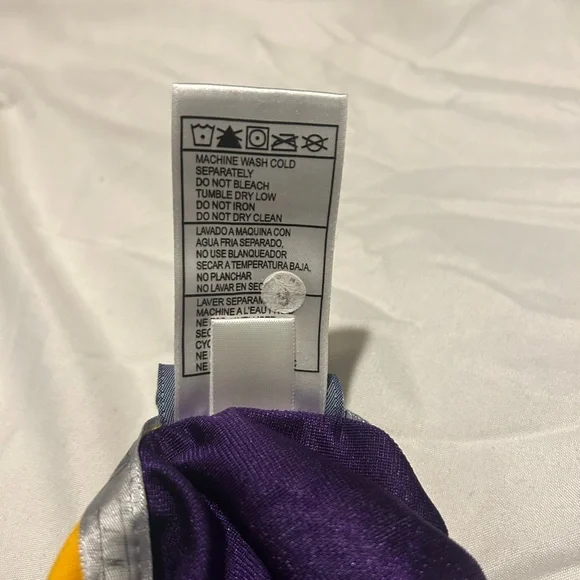 Minnesota Vikings Adrian Peterson Reebok Jersey| Size M| Purple - Picture 8 of 8